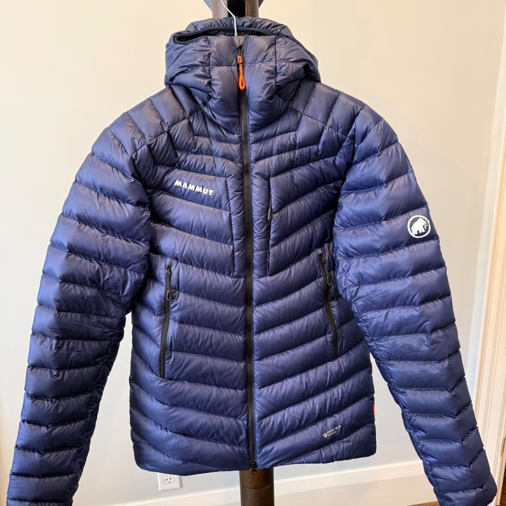 Mammut Broad Peak 800-Fill Down Puffer Jacket Men’s Small